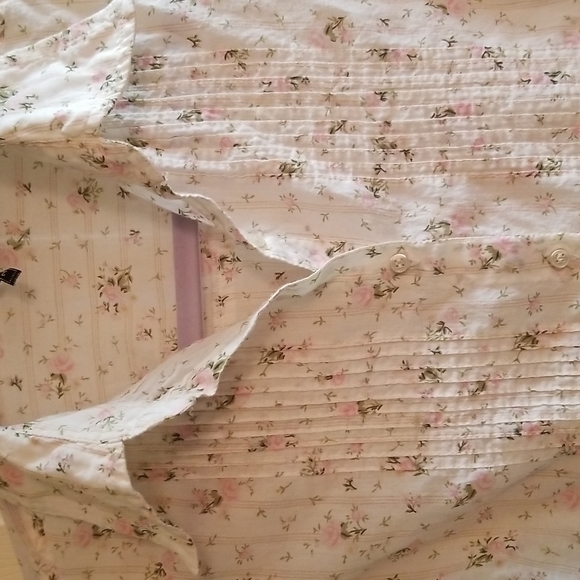 💕 🏖VINTAGE FLORAL BLOUSE 🏖💕 - Picture 2 of 4